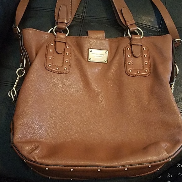 Michael Kors Handbags - 🔥Michael Kors Large Satchel bag